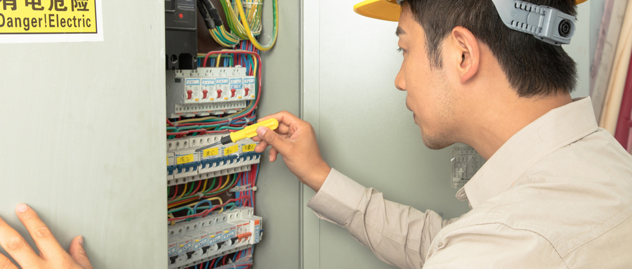 石龍鎮(zhèn)電工證培訓(xùn)學(xué)校 石龍鎮(zhèn)電工證培訓(xùn)學(xué)校