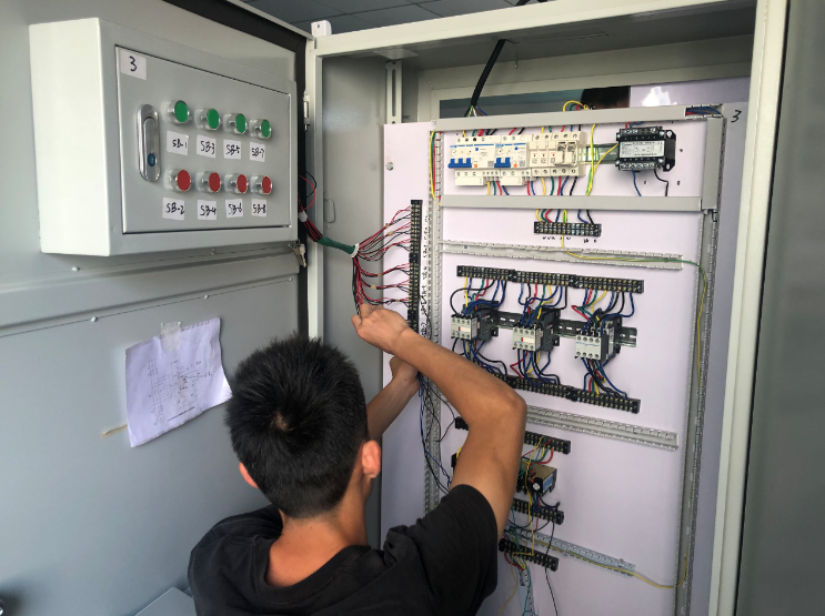 電工培訓機構那家好！大朗智通培訓學校通過高，隨到隨學，助你輕松考取電工證書